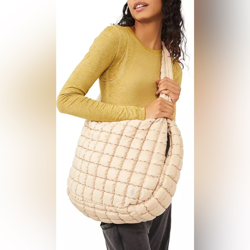 New Free People FP Movement Quilted Carryall Bag Off White - Picture 2 of 12